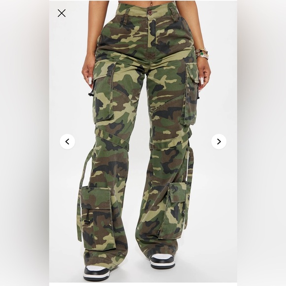 Fashion Nova Pants - Fashion Nova Level you up camo cargo pants. size small brand new never worn